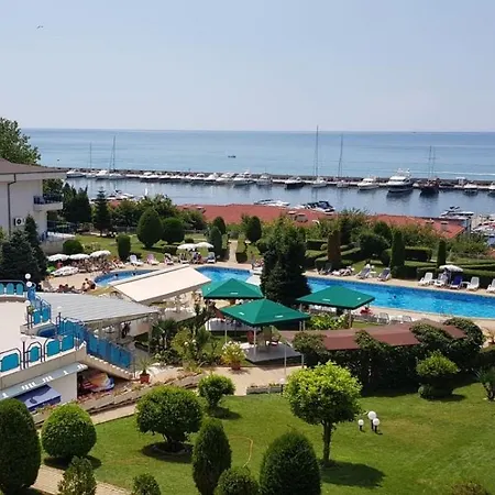 Apartament Relax In Riviera Święty Włas